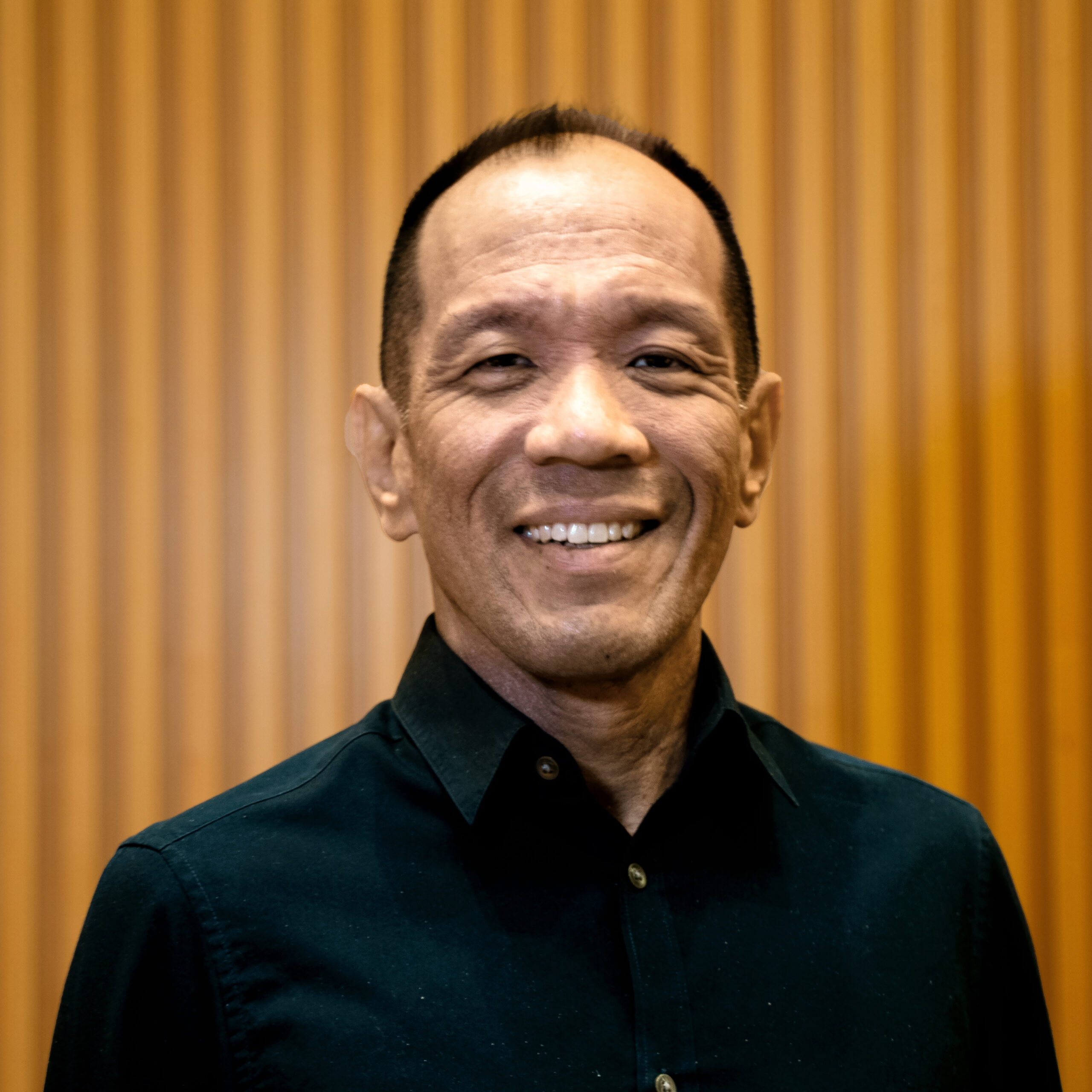 Mr Earl Tan